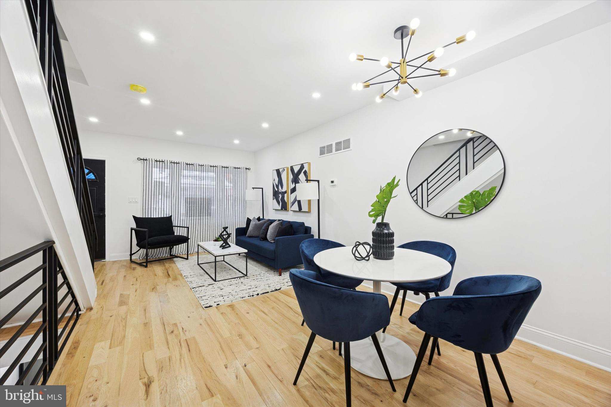 POINT BREEZE - Residential