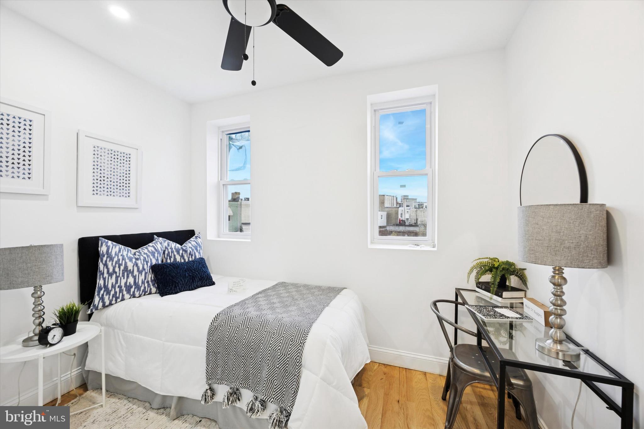 POINT BREEZE - Residential