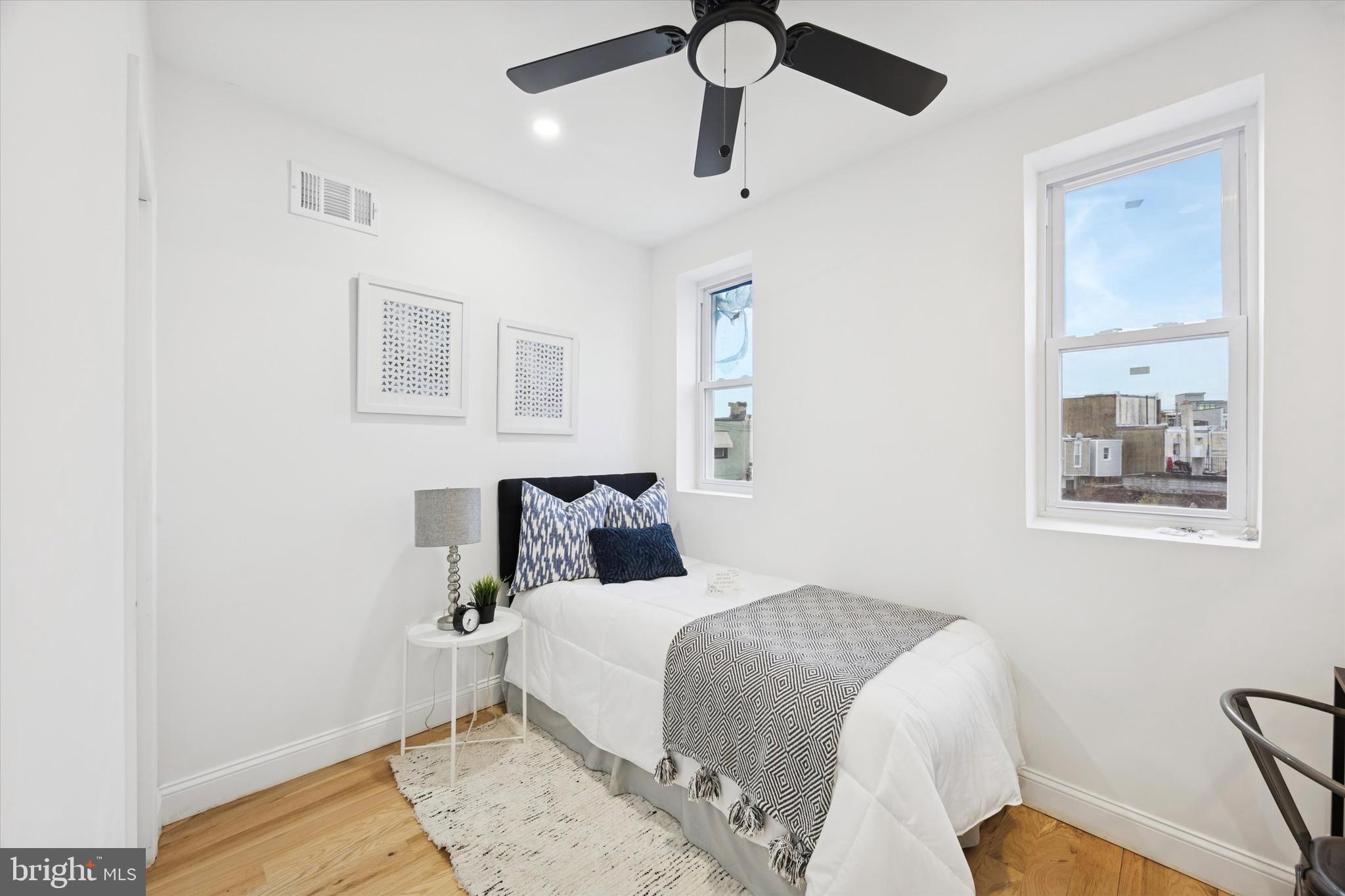 POINT BREEZE - Residential