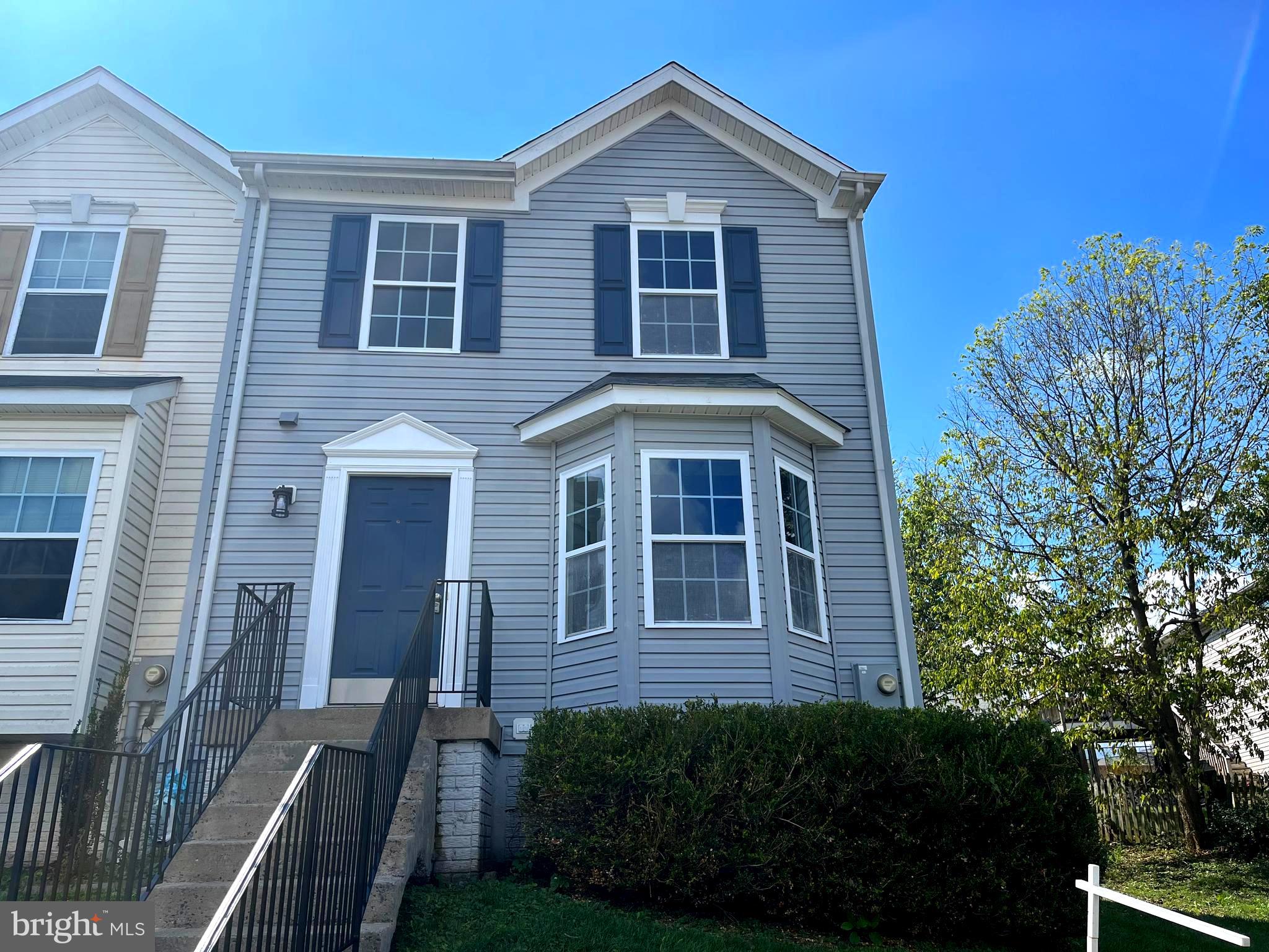 FAIRWAYS AT STONEBRIDGE - Residential