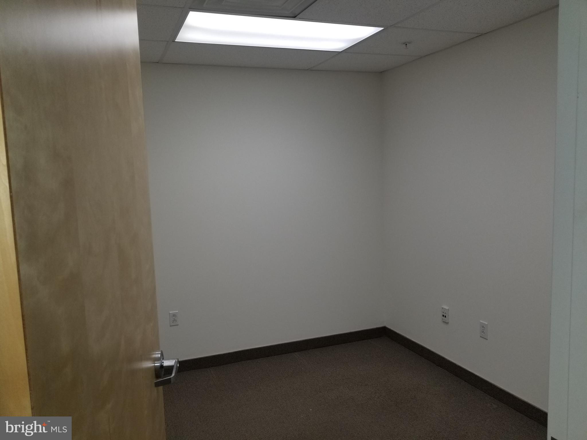 589 BETHLEHEM PIKE 589