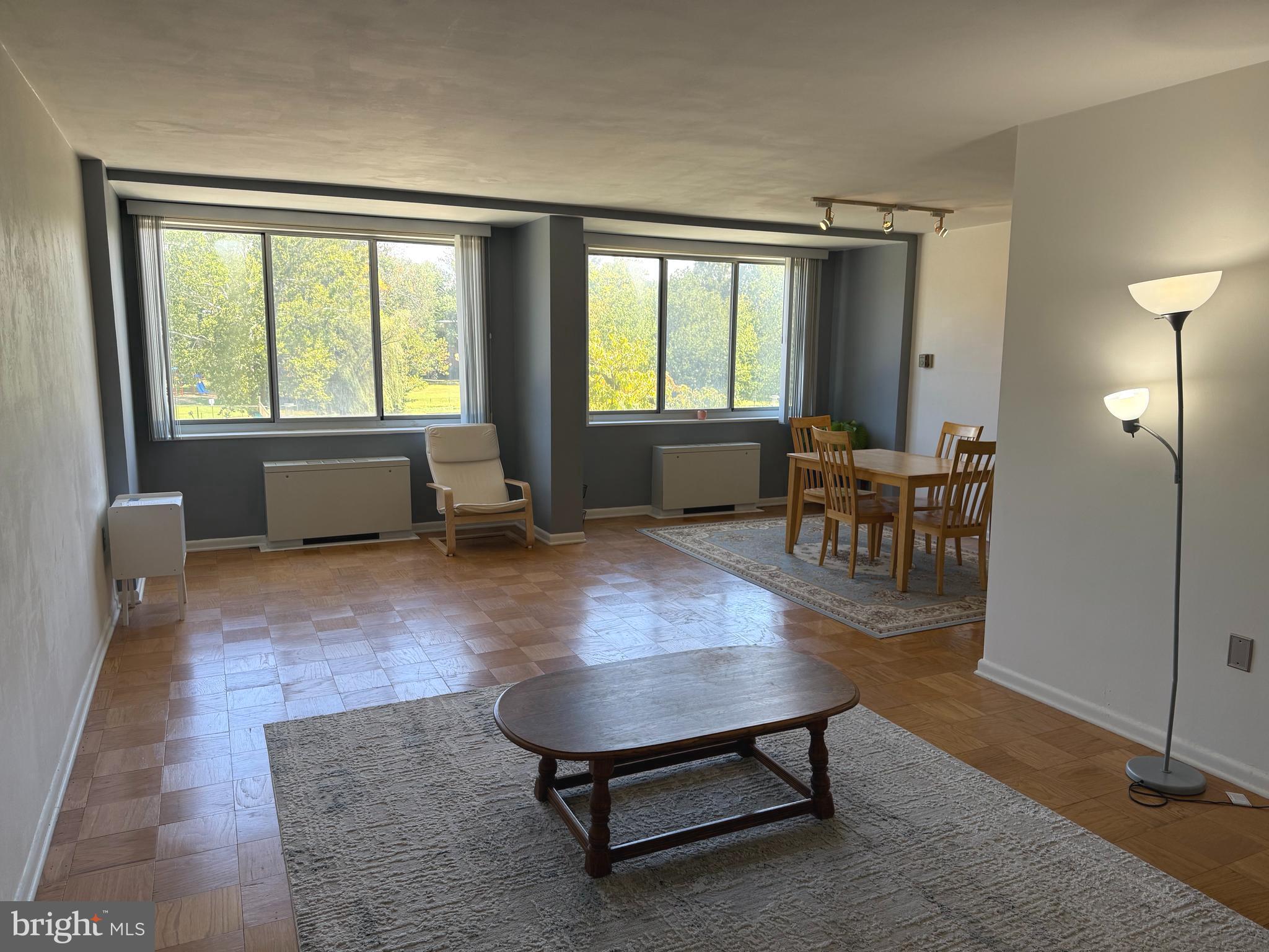 GROSVENOR PARK - Residential Lease