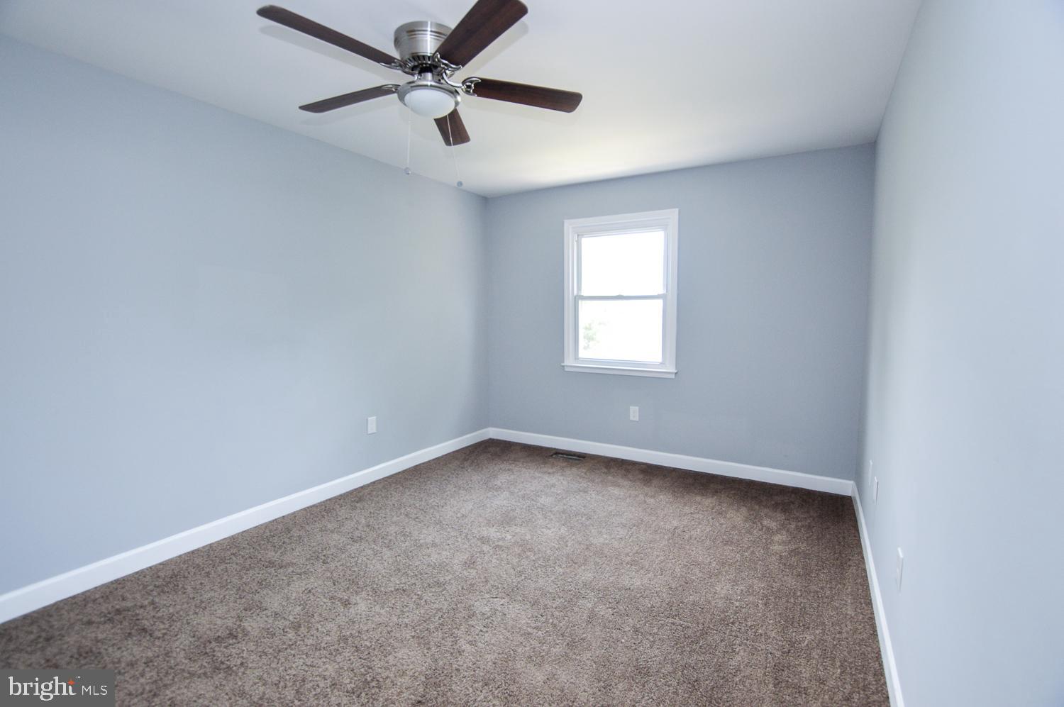 BRIAR VILLAGE - Residential