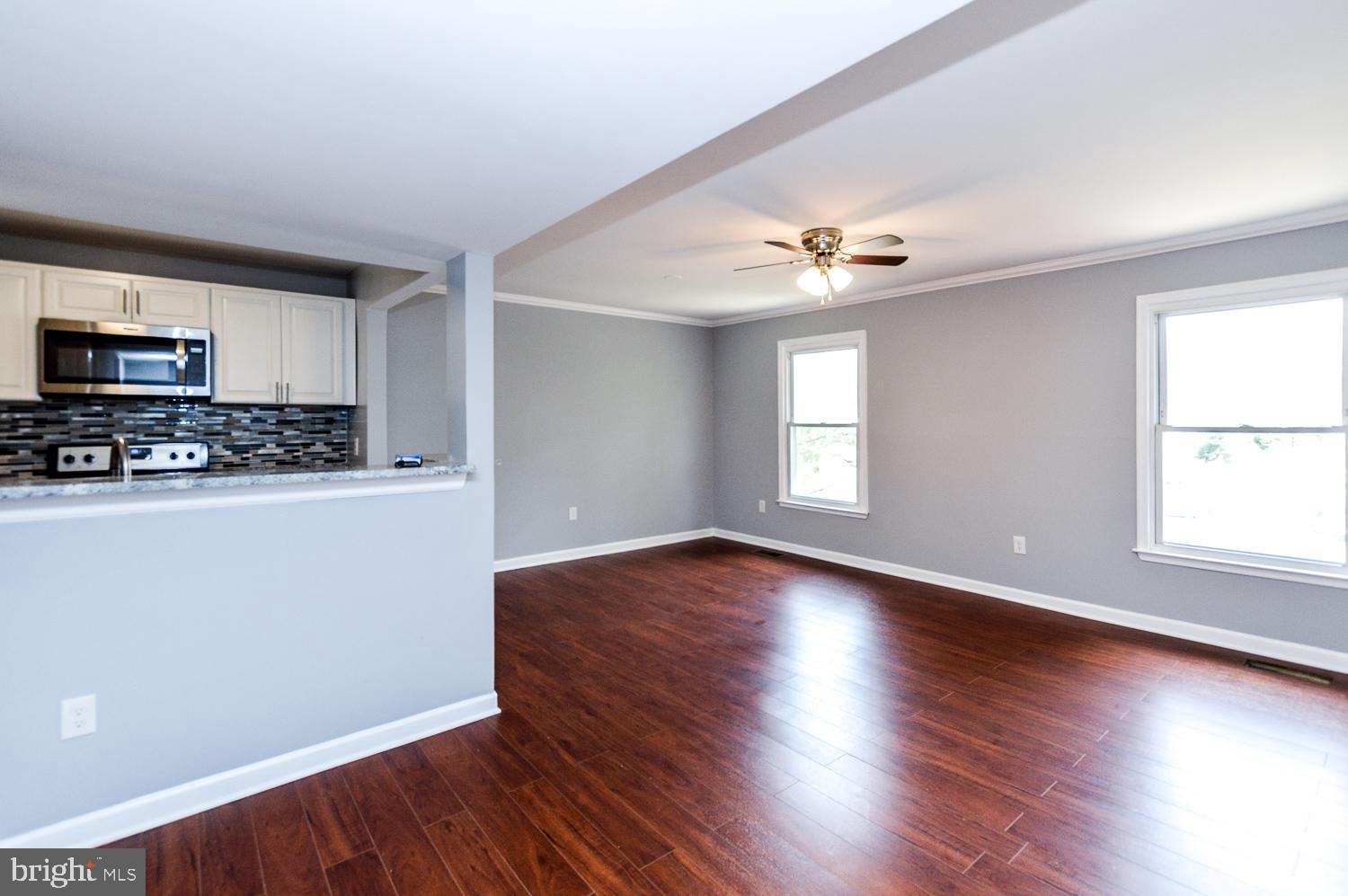 BRIAR VILLAGE - Residential