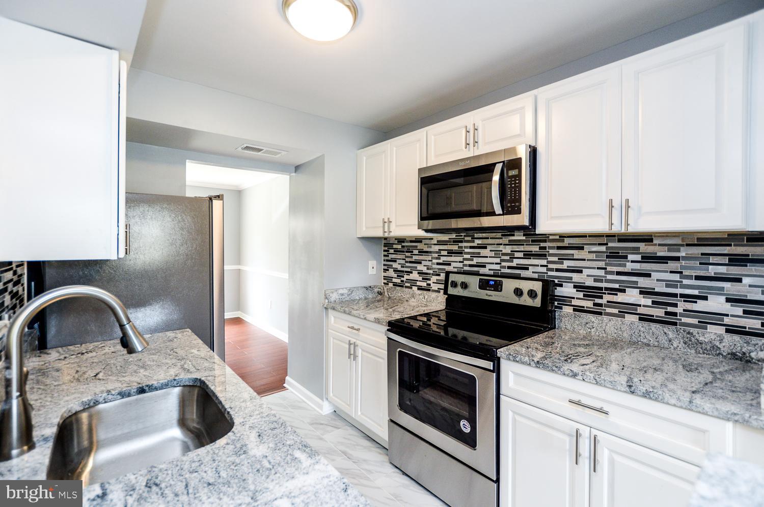 BRIAR VILLAGE - Residential