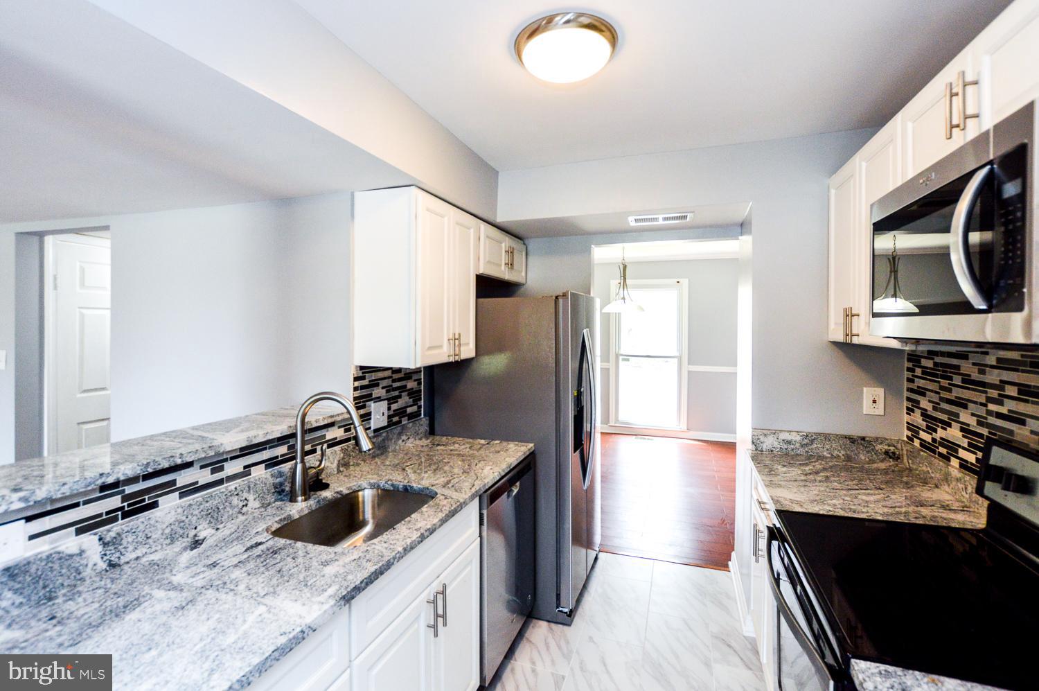 BRIAR VILLAGE - Residential