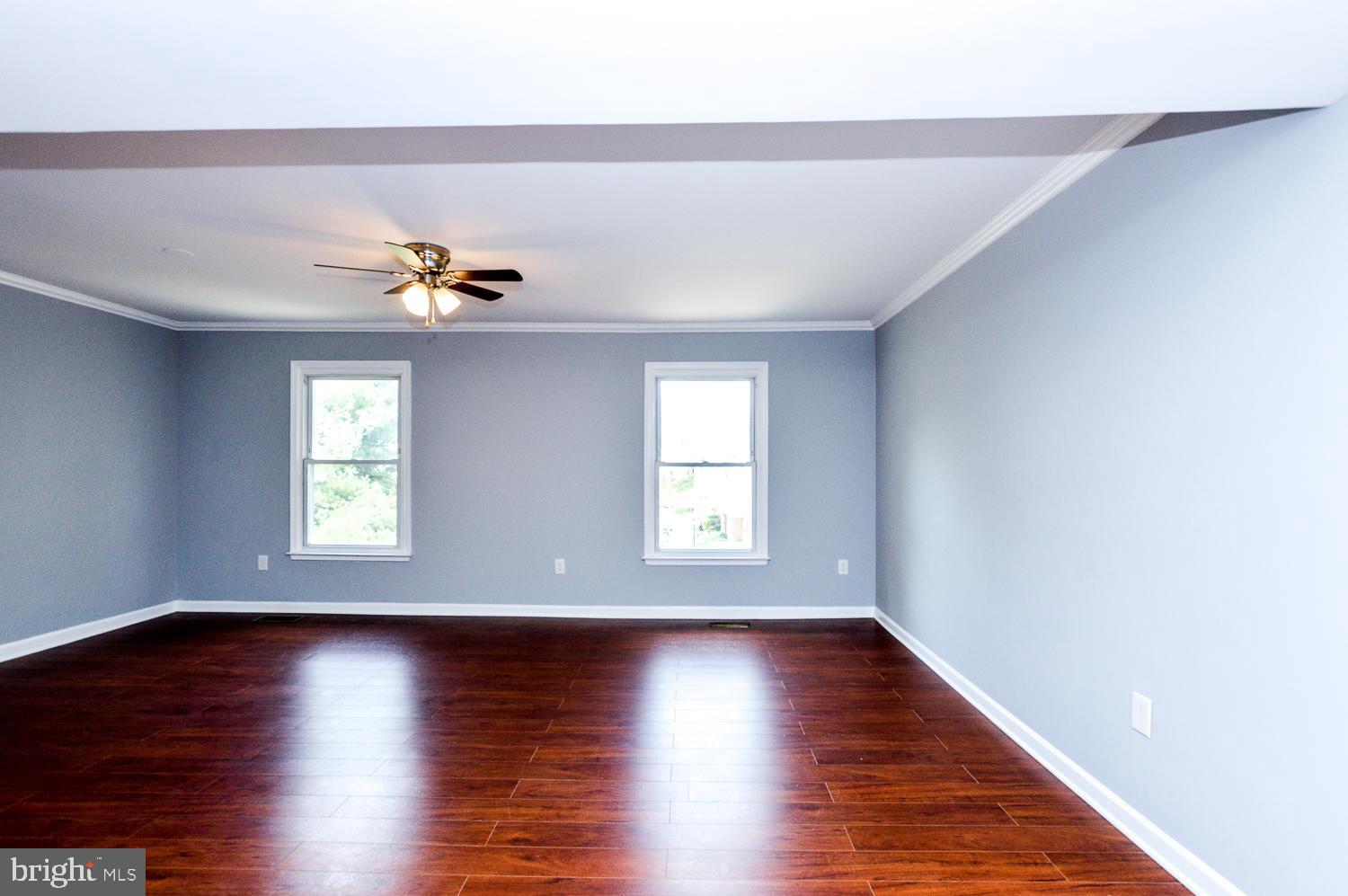 BRIAR VILLAGE - Residential