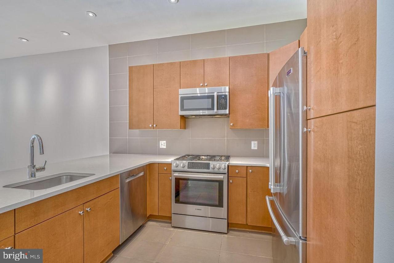 MOUNT VERNON PLACE HISTORIC DISTRICT - Residential Lease