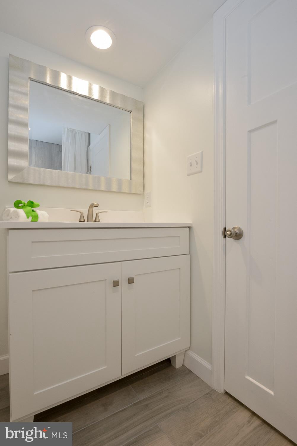 CHELSEA BEACH - Residential Lease