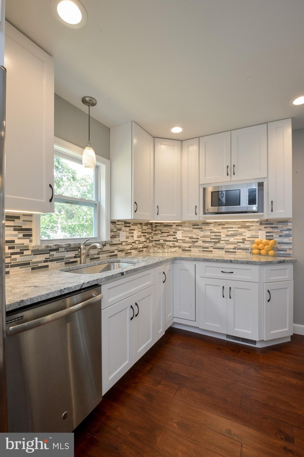 CHELSEA BEACH - Residential Lease