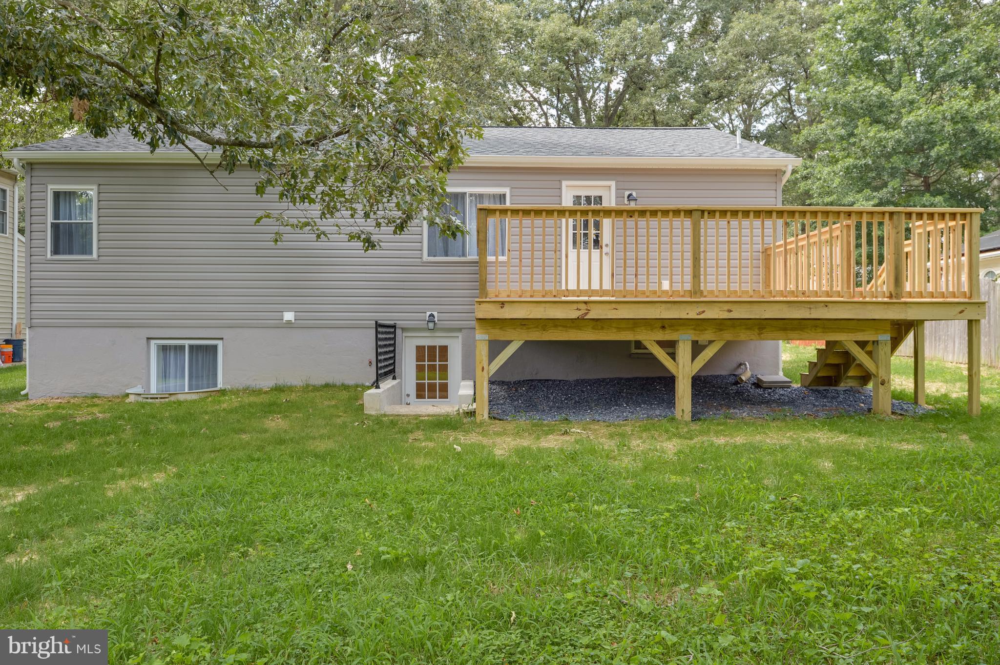 CHELSEA BEACH - Residential Lease