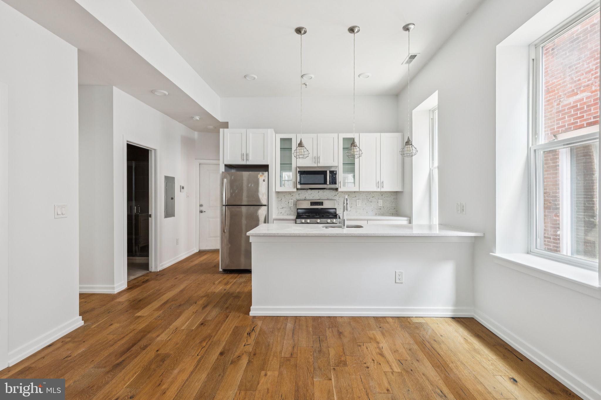 EAST KENSINGTON - Residential Lease