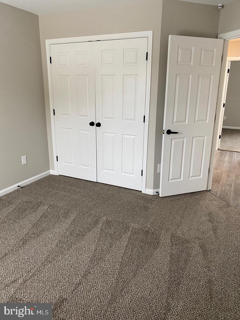 SPRING RIDGE - Residential