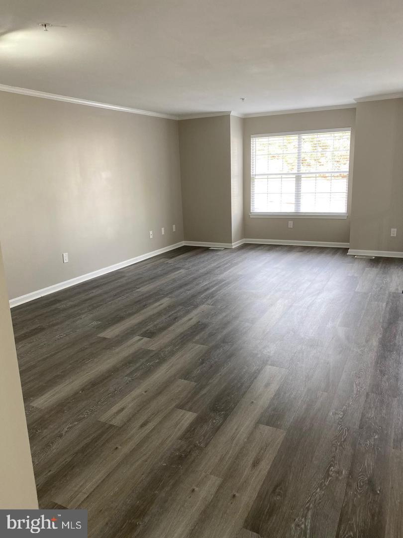 SPRING RIDGE - Residential