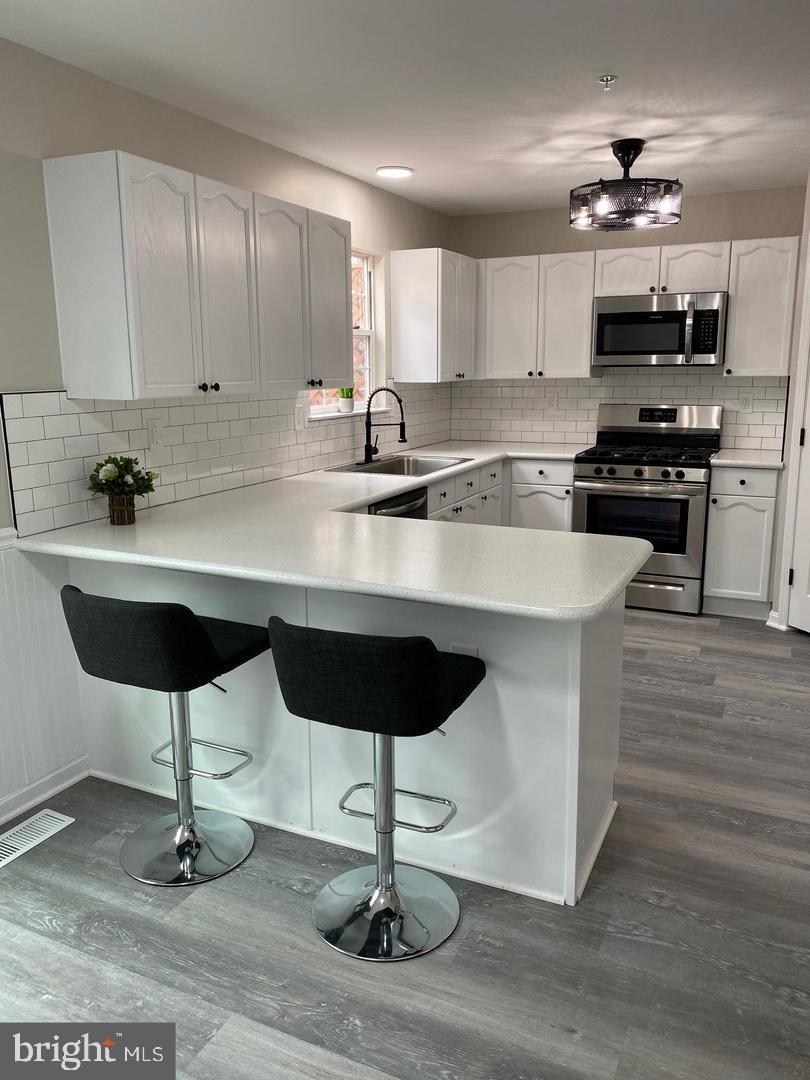 SPRING RIDGE - Residential