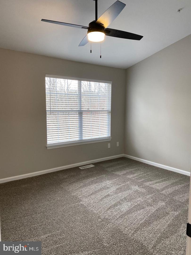 SPRING RIDGE - Residential