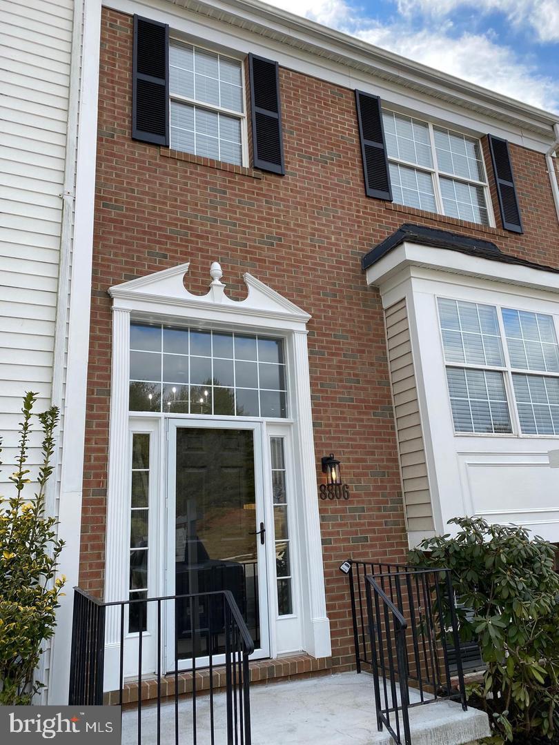 SPRING RIDGE - Residential