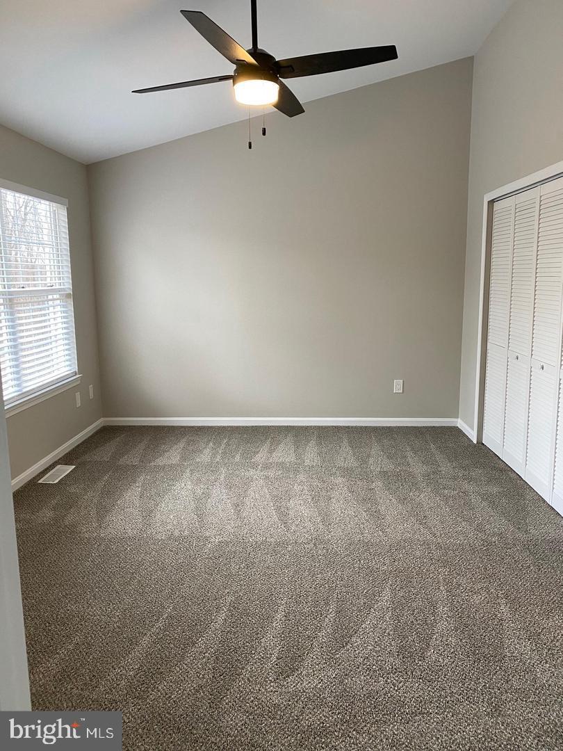 SPRING RIDGE - Residential