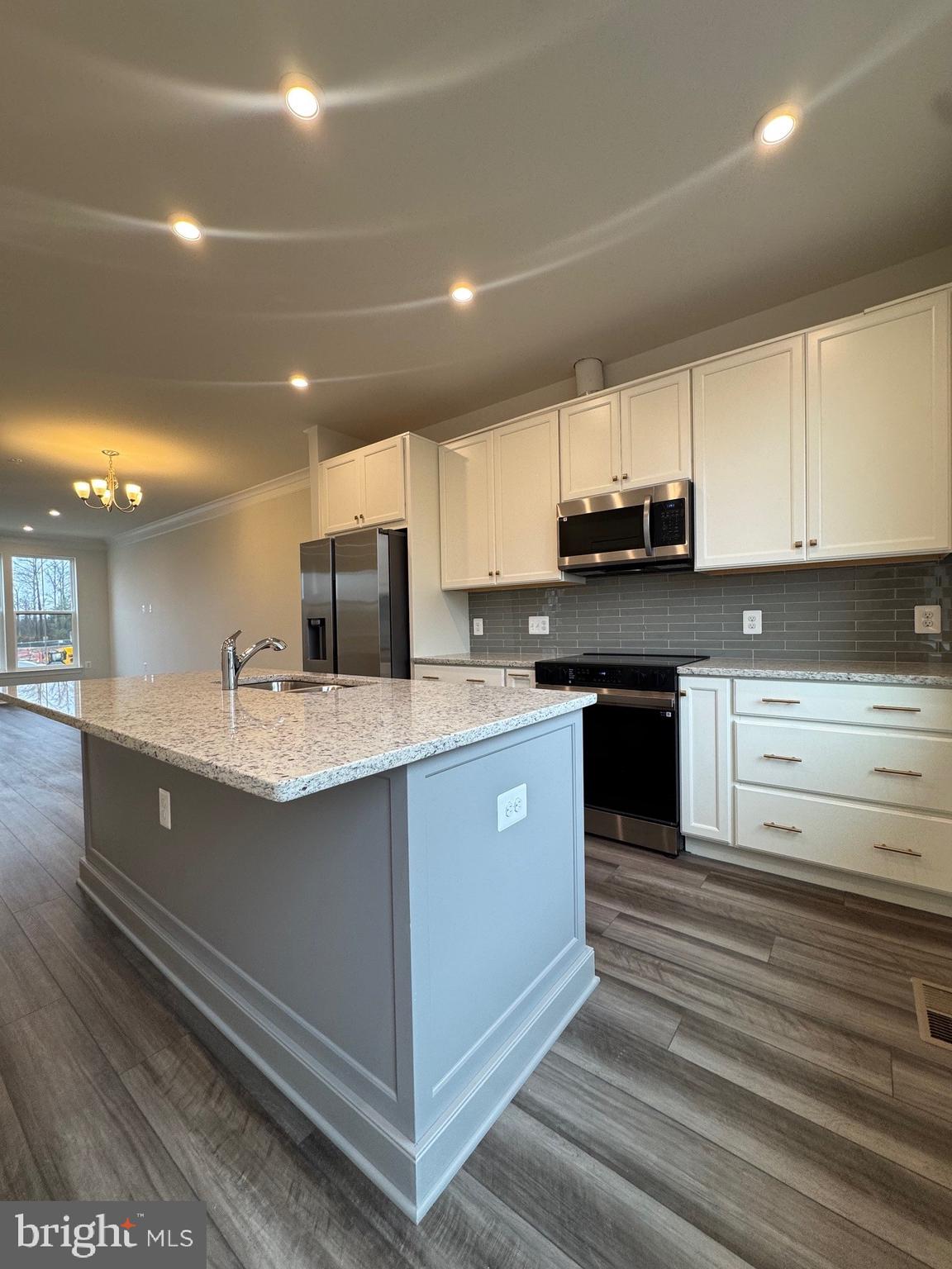 BELMONT BAY - Residential