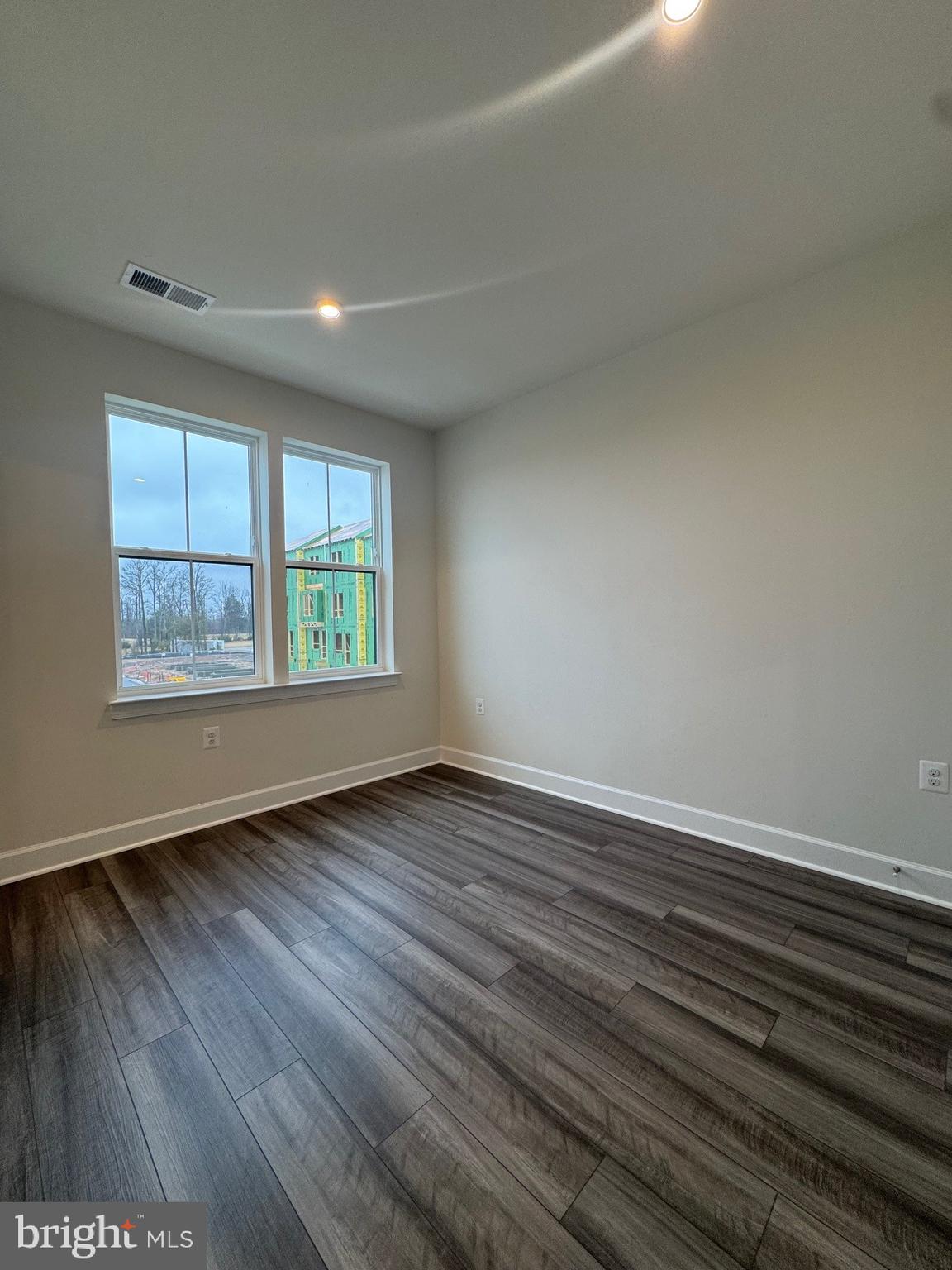 BELMONT BAY - Residential