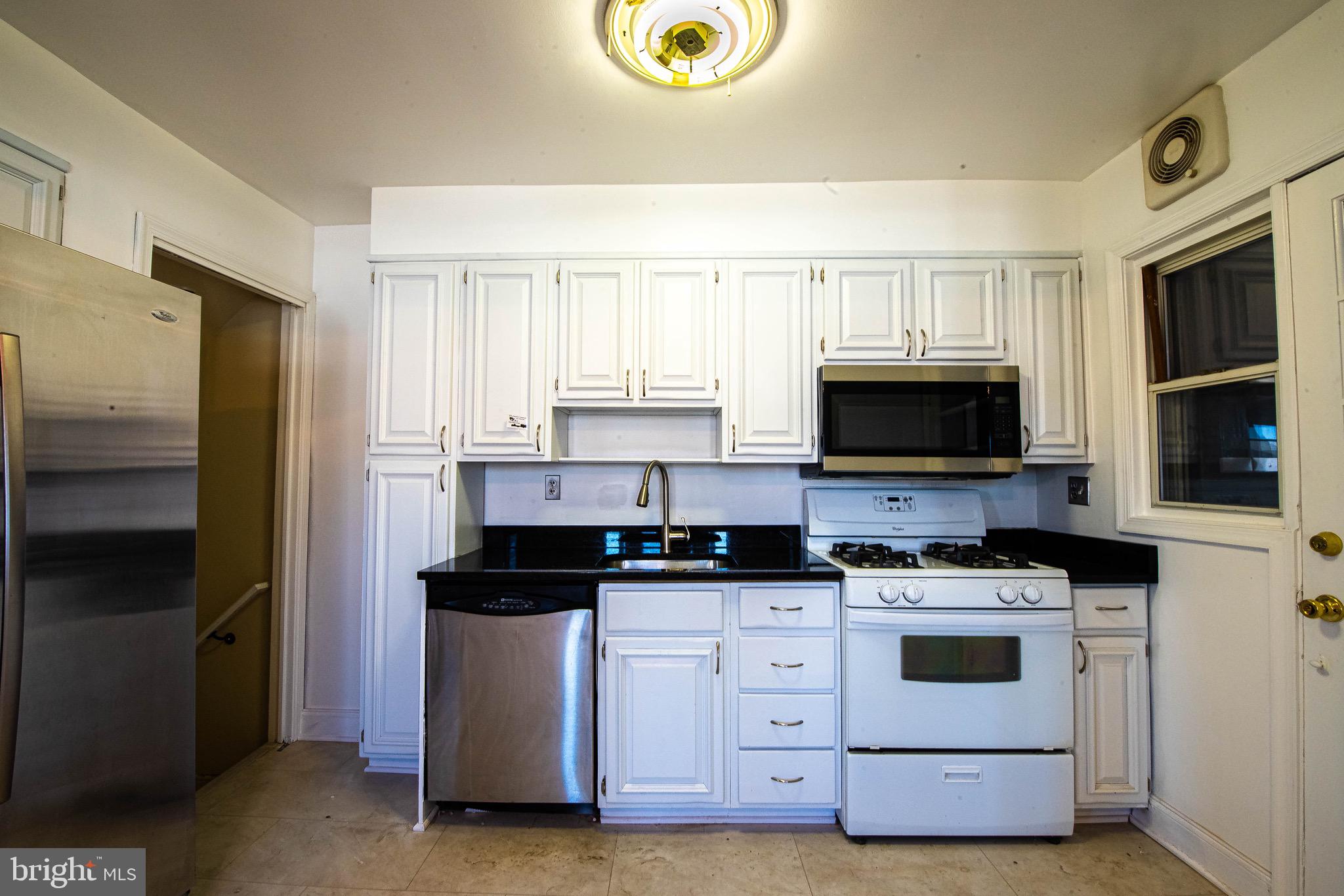 MIDDLESEX - Residential