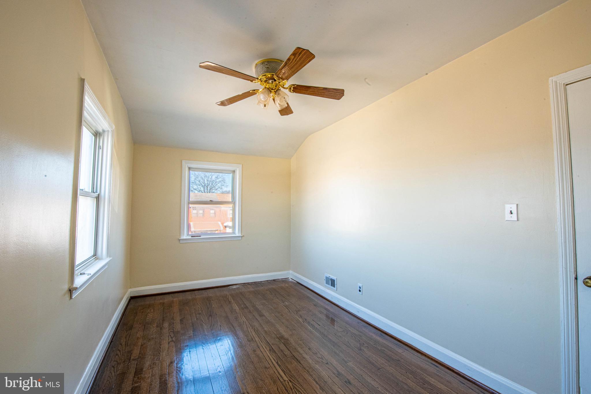 MIDDLESEX - Residential