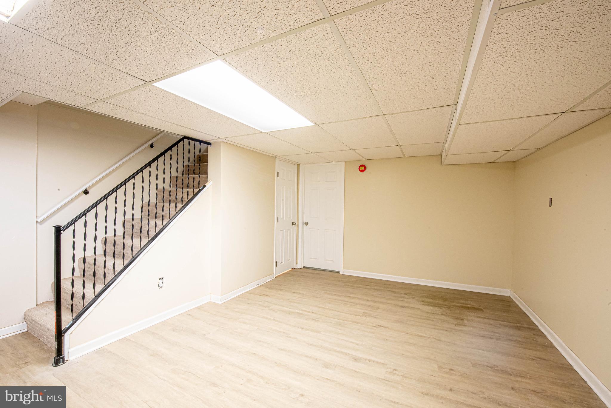 MIDDLESEX - Residential