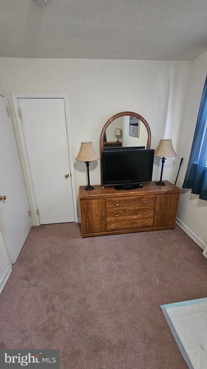 RHAWNHURST - Residential