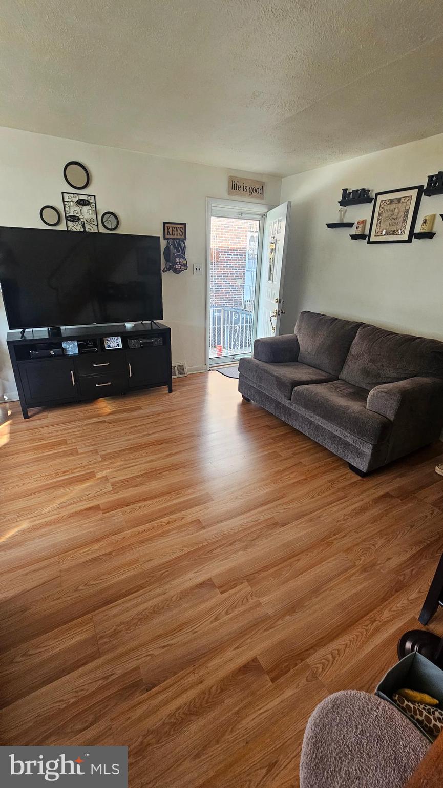 RHAWNHURST - Residential