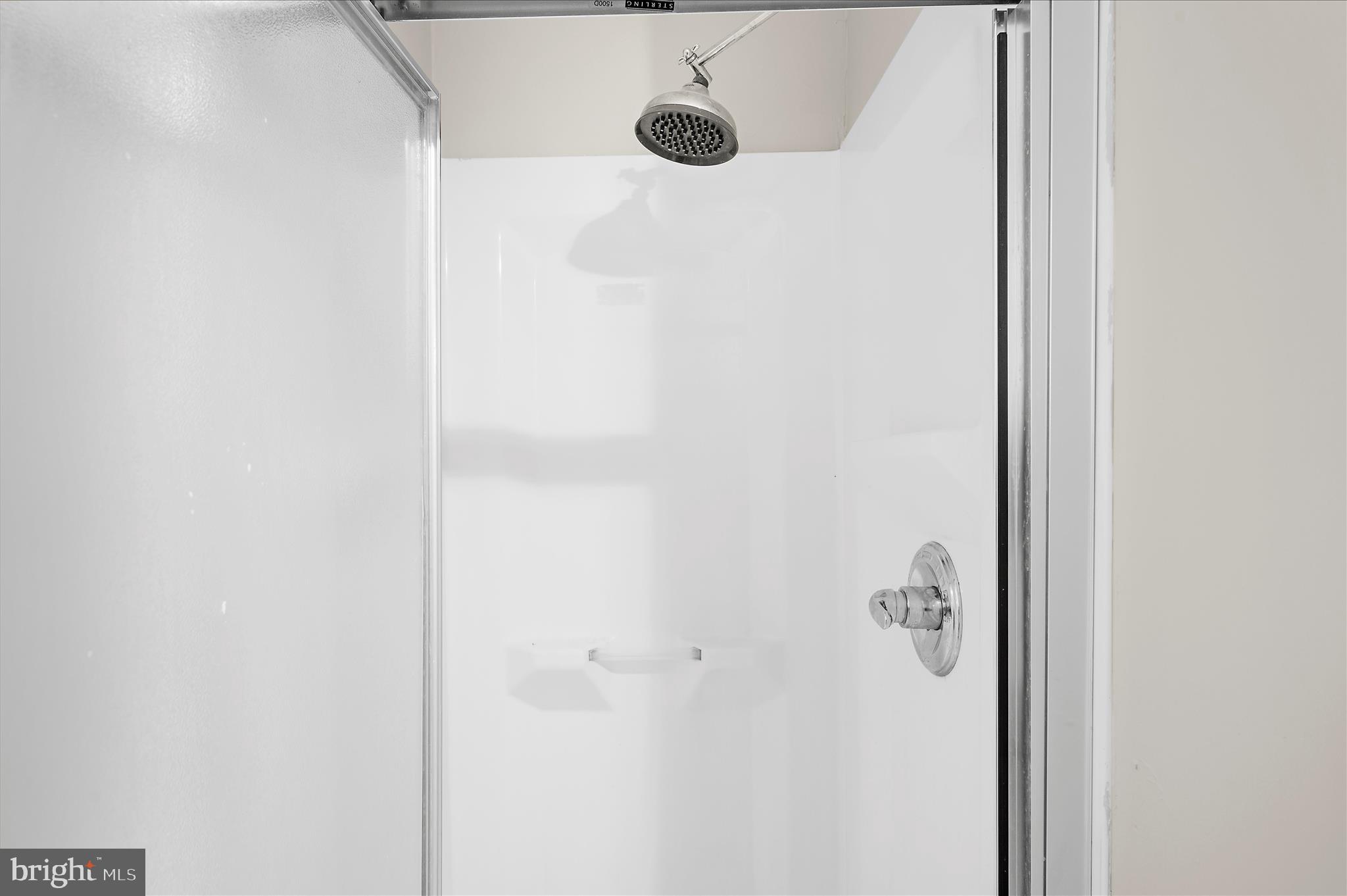 RAMBLEWOOD - Residential