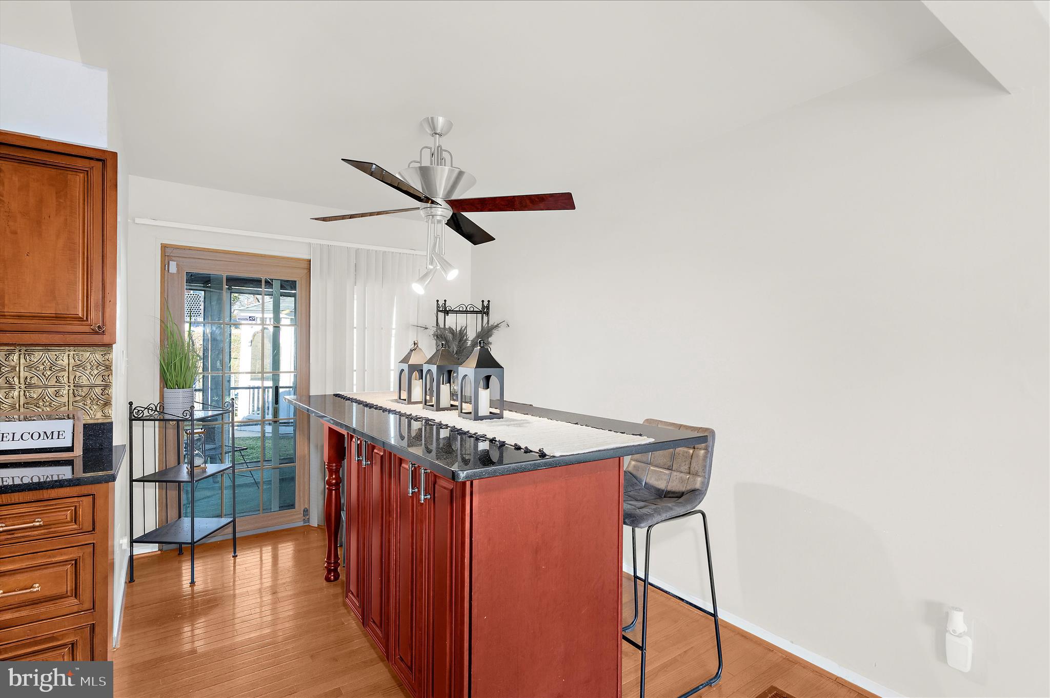 RAMBLEWOOD - Residential