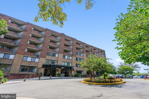 1951 SAGEWOOD LANE 203 RESTON VA 20191