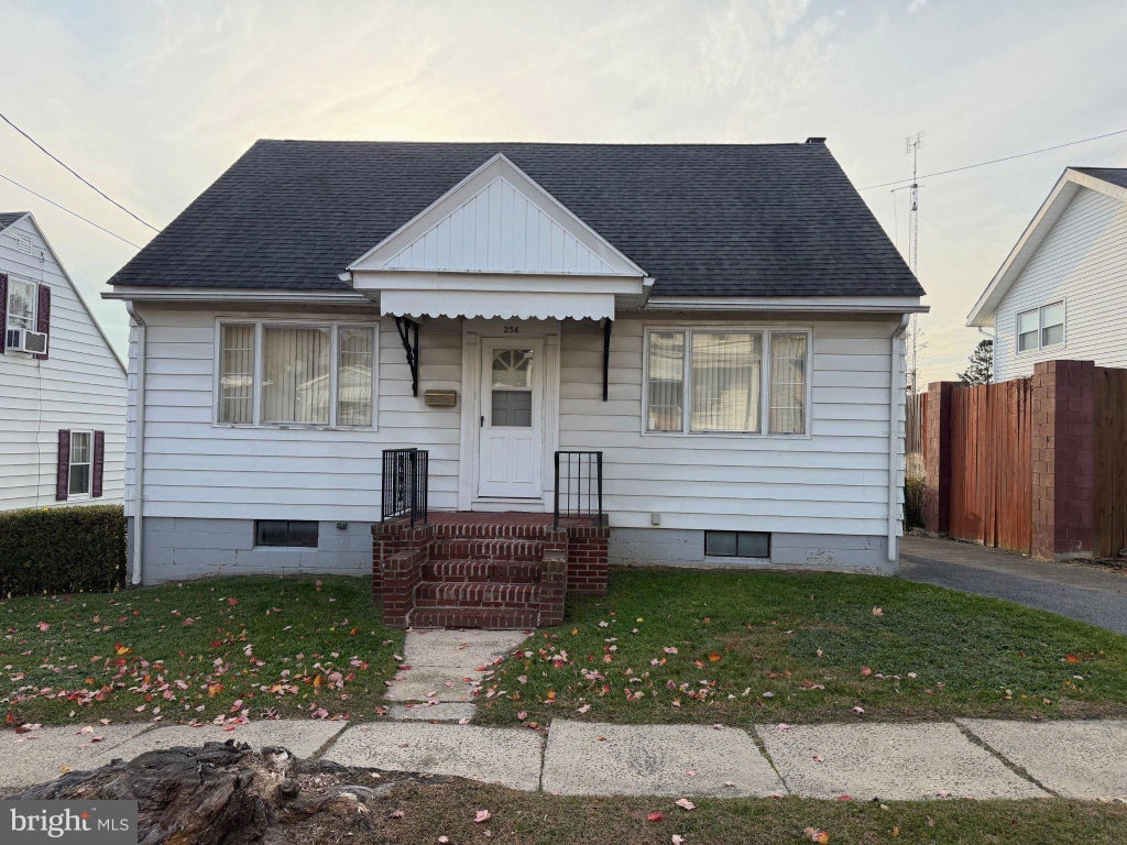 Photo of 254 S Spencer Street, FRACKVILLE, PA 17931 (MLS # PASK2030306)