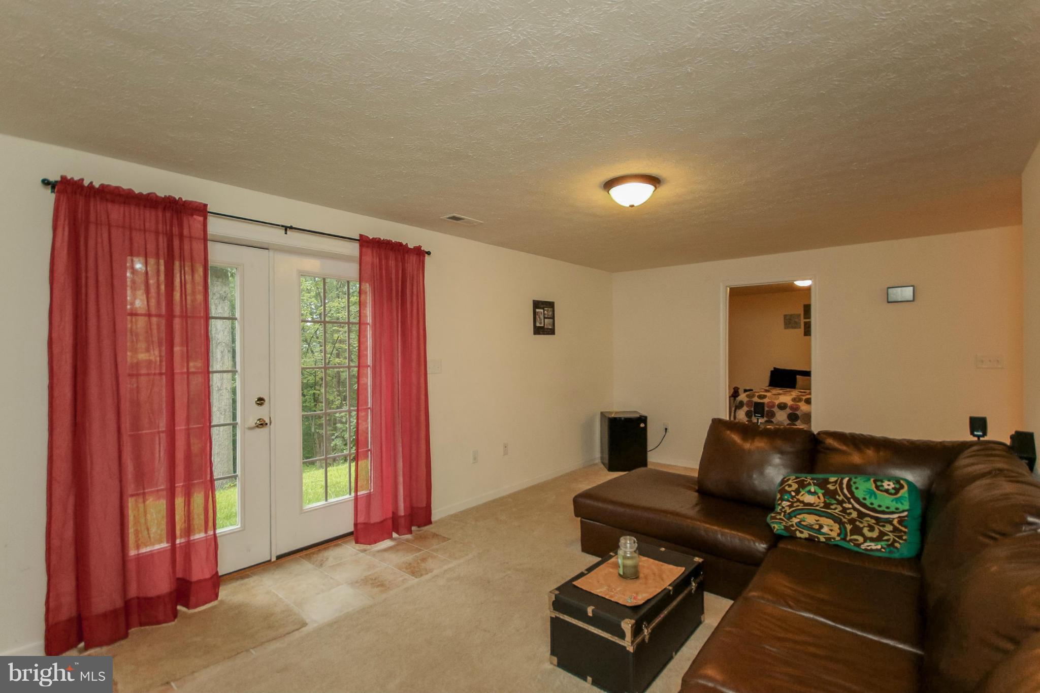 SHEN FARMS MT LAKE - Residential