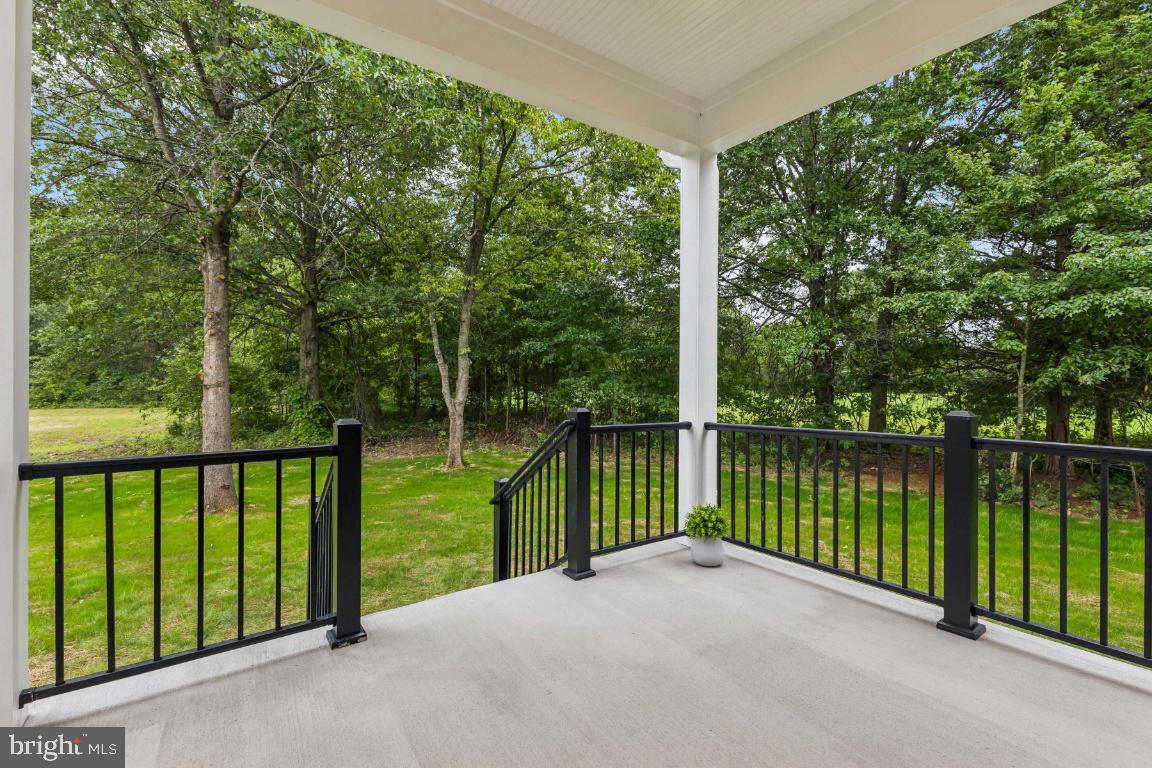 ELKWOOD - Residential