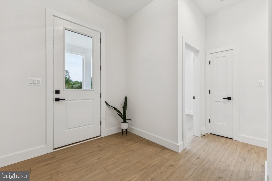 ELKWOOD - Residential