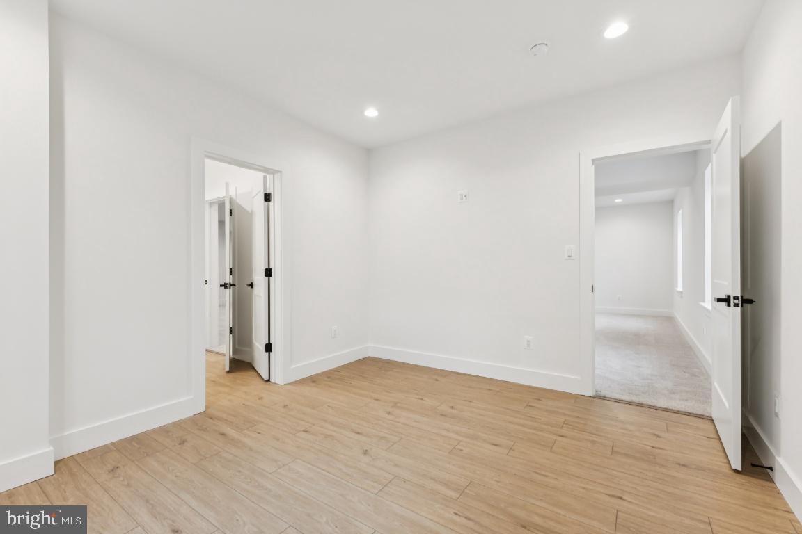 ELKWOOD - Residential