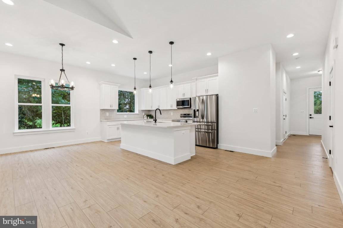 ELKWOOD - Residential