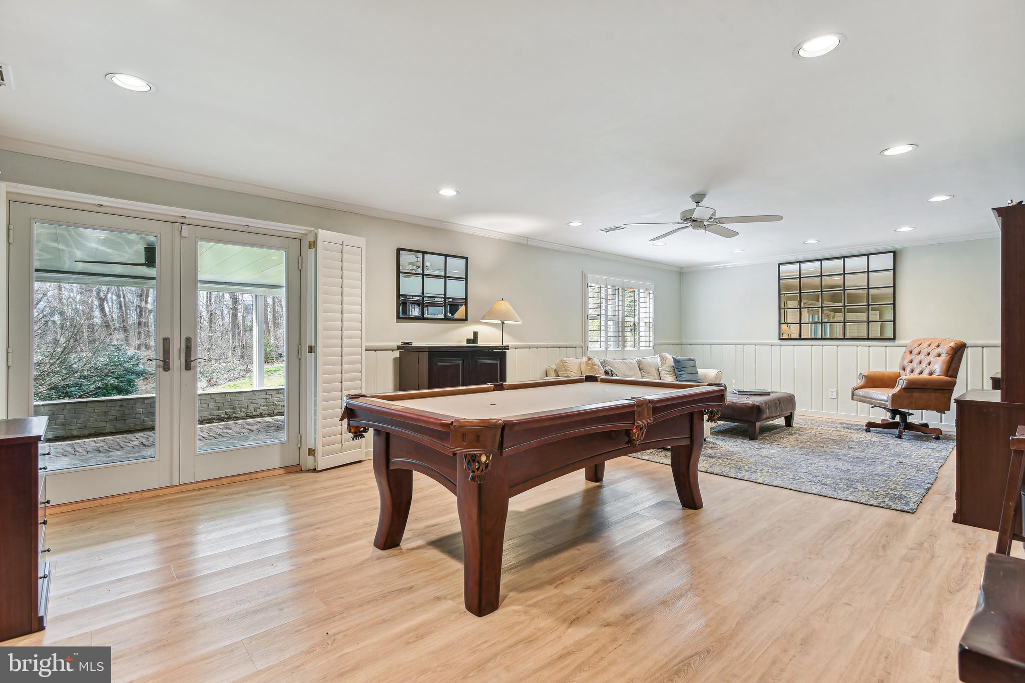 POTOMAC HUNT ACRES - Residential