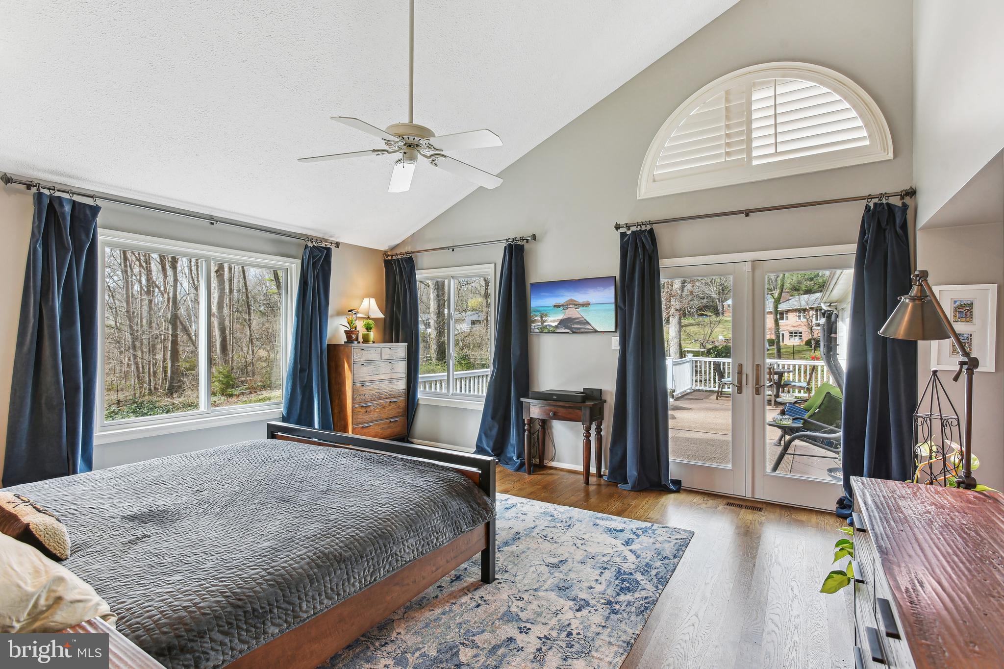 POTOMAC HUNT ACRES - Residential