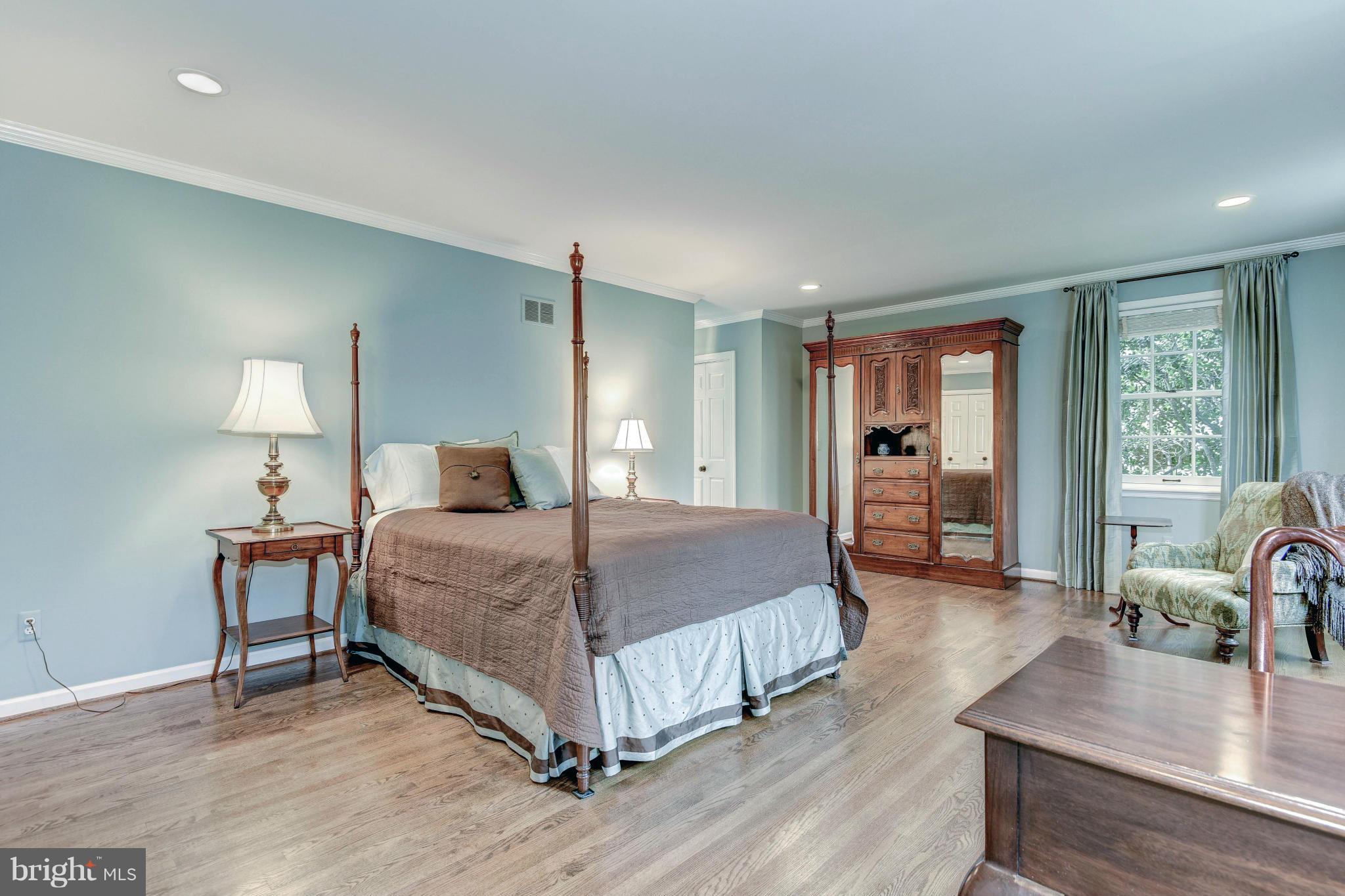 SUMNER - Residential