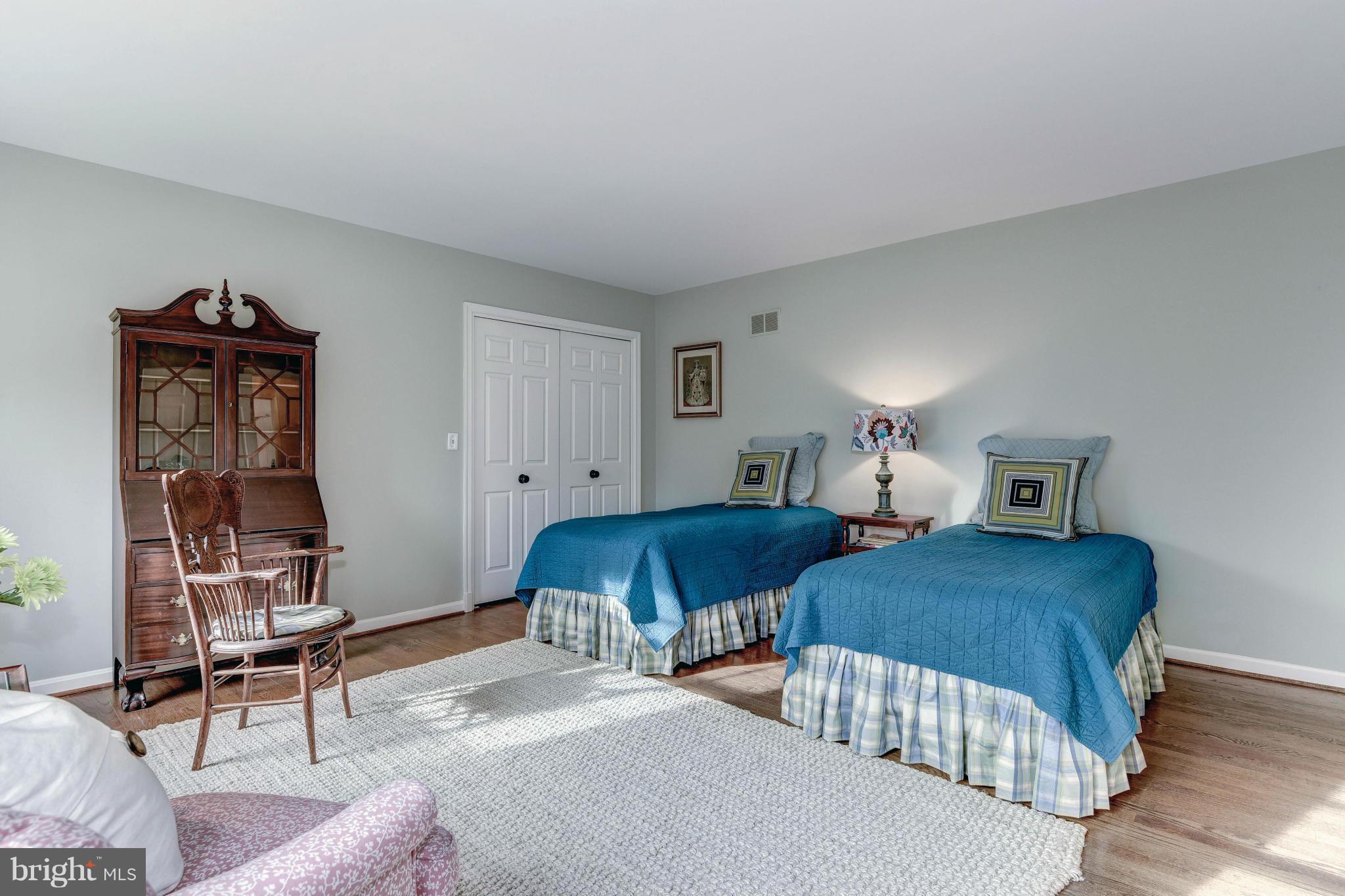 SUMNER - Residential