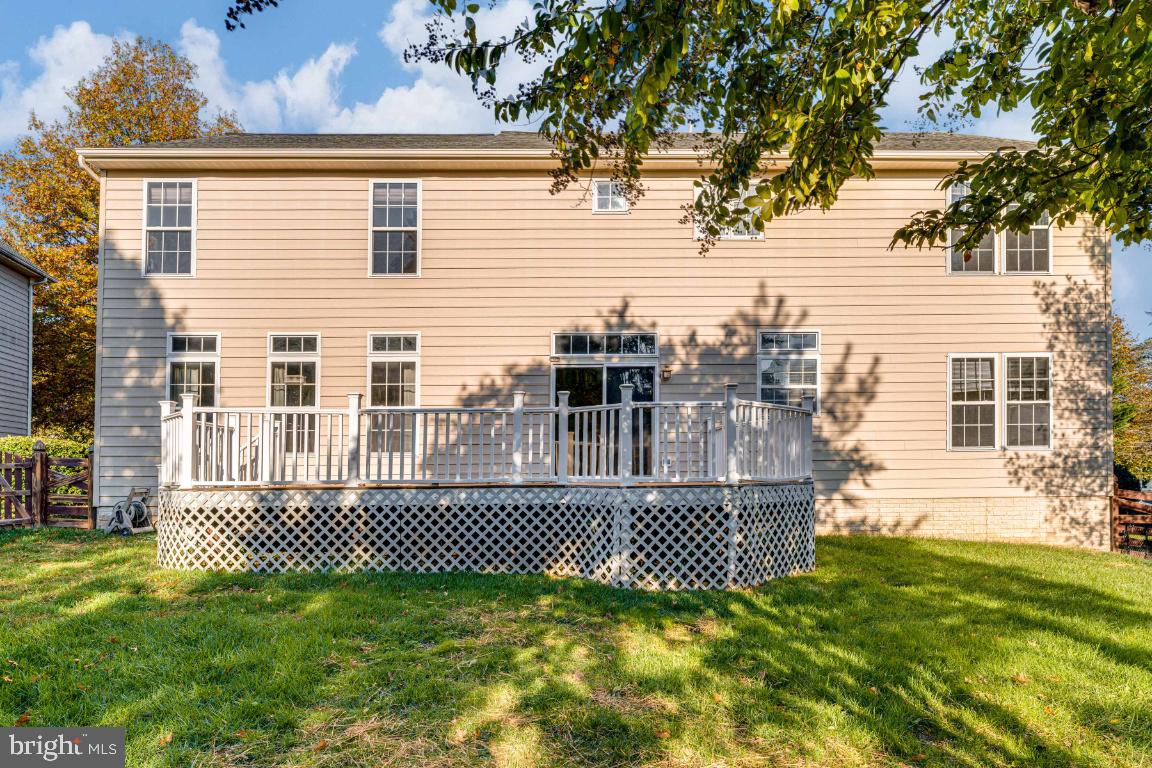 VILLAGES OF URBANA - Residential Lease