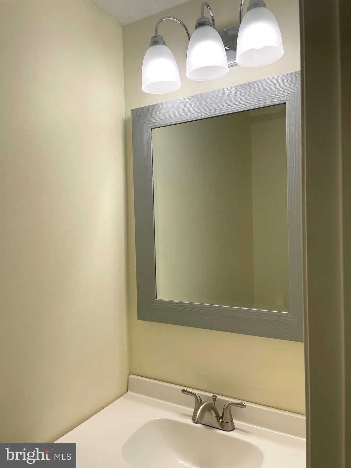 Marlton, New Jersey 08053, United States, 3 Bedrooms Bedrooms, ,2 BathroomsBathrooms,Residential,Pending,187166