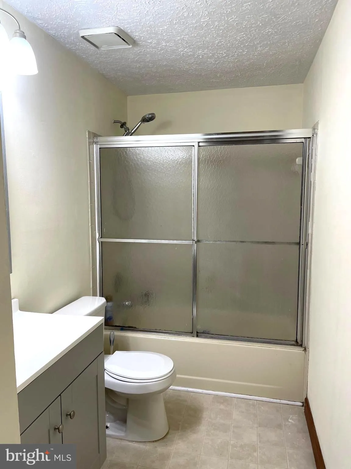 Marlton, New Jersey 08053, United States, 3 Bedrooms Bedrooms, ,2 BathroomsBathrooms,Residential,Pending,187166