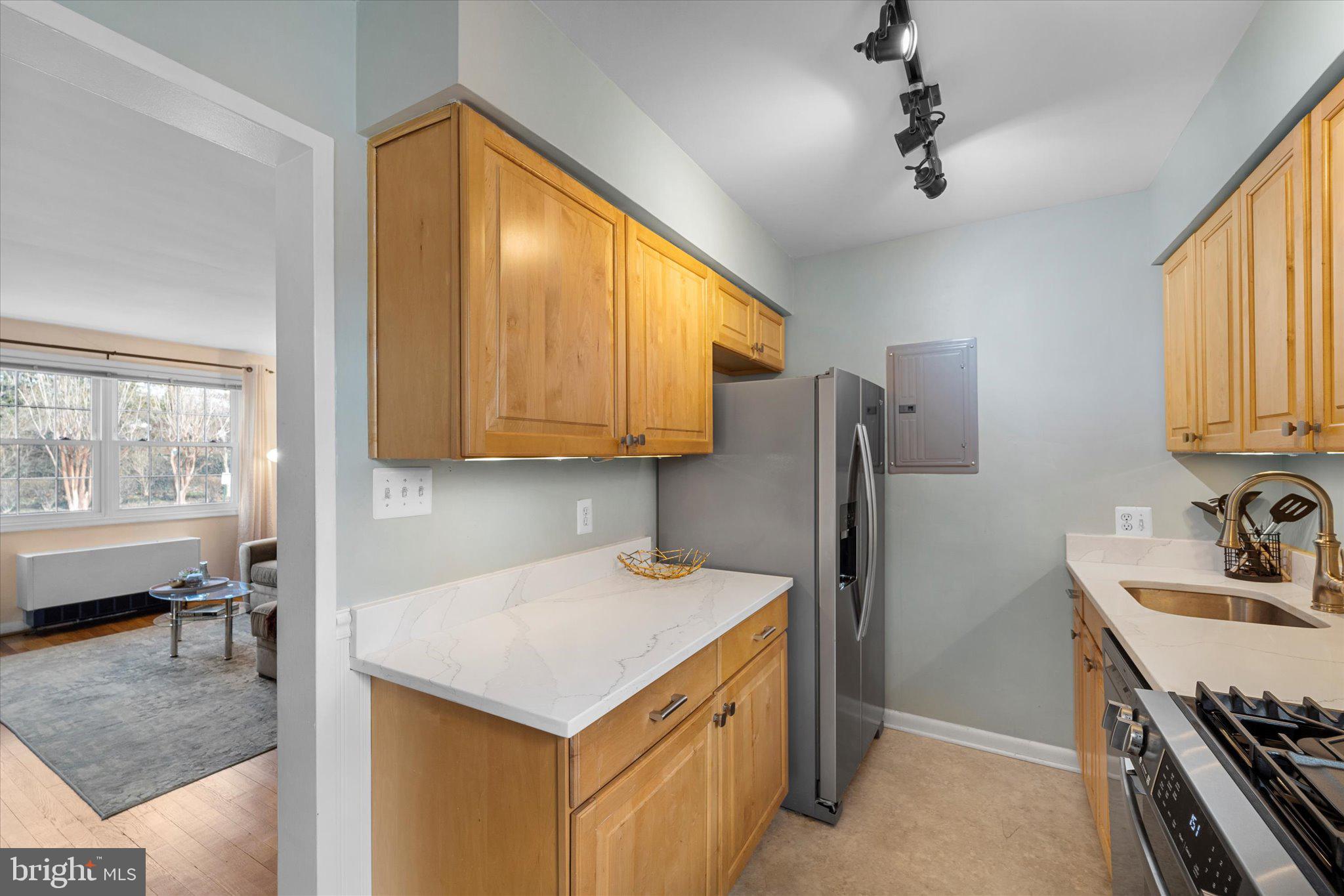 VERMONT GARDENS - Residential