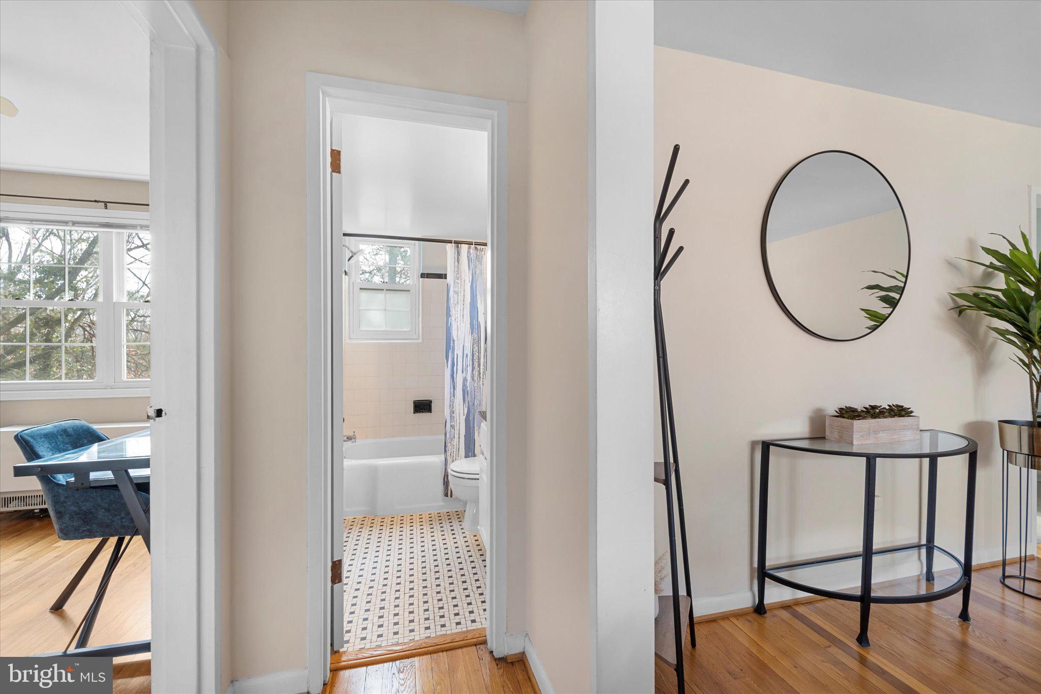 VERMONT GARDENS - Residential