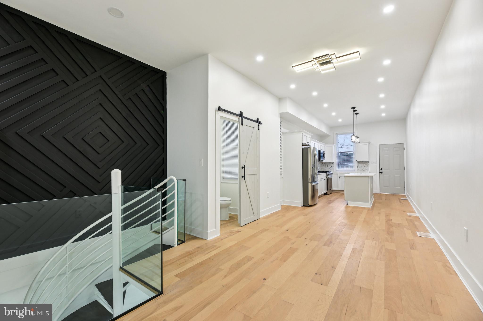 EAST BALTIMORE MIDWAY - Residential