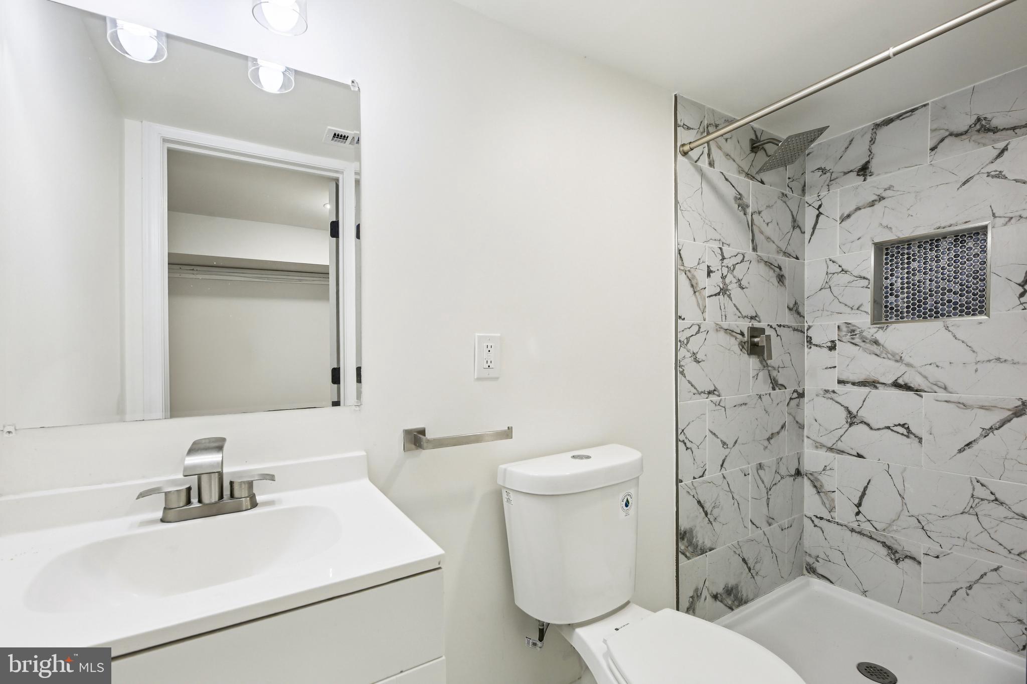 EAST BALTIMORE MIDWAY - Residential