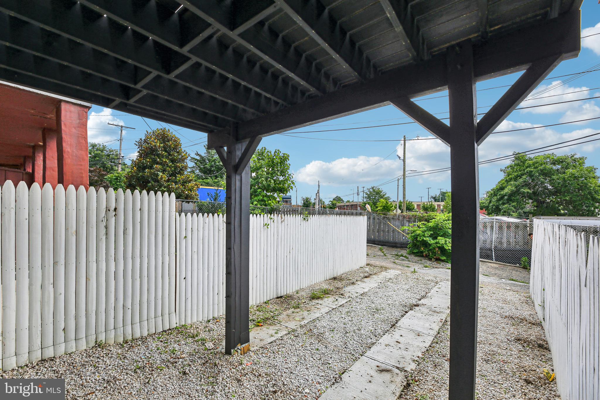 EAST BALTIMORE MIDWAY - Residential